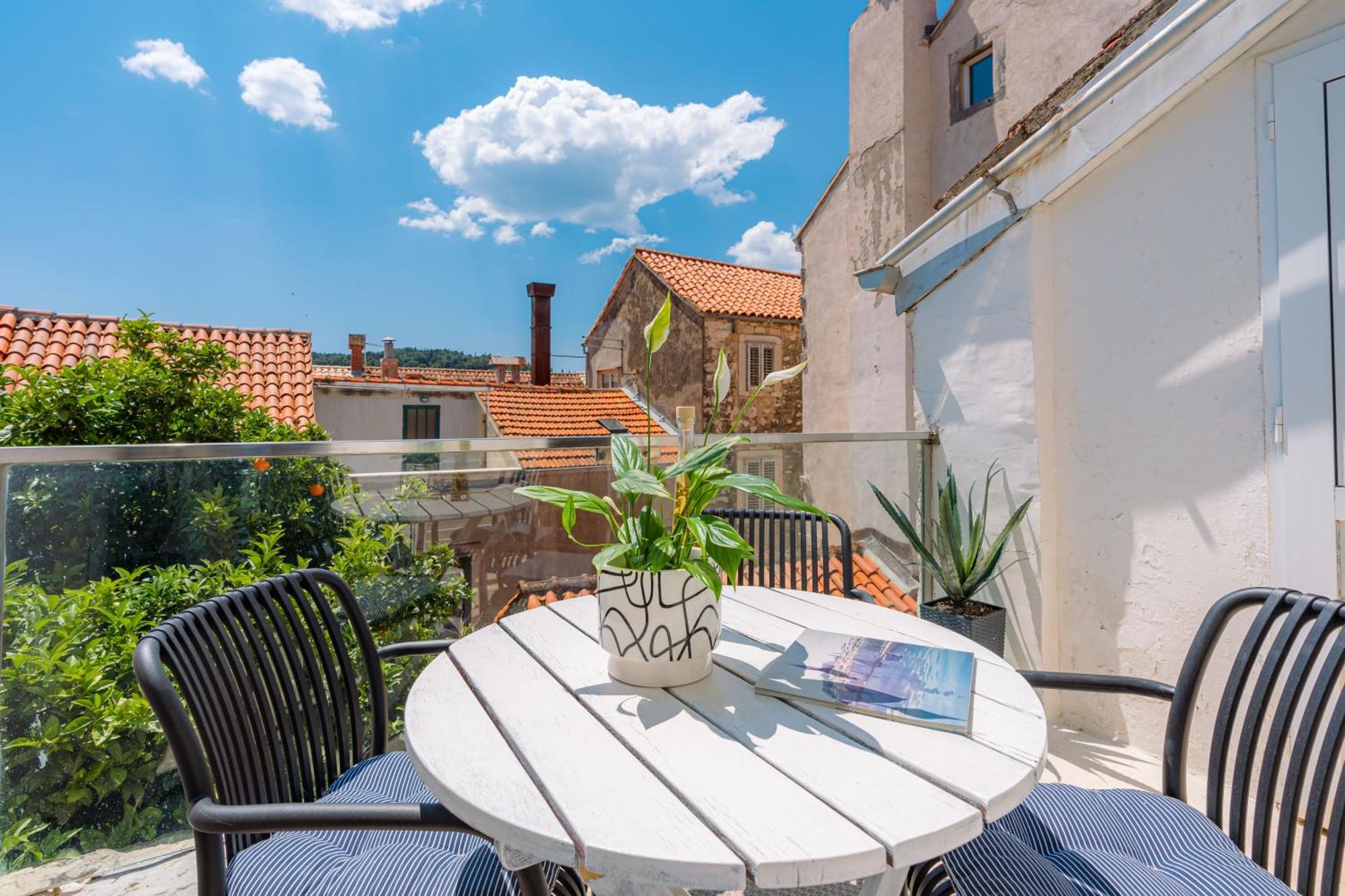 Apartment Jessica Korcula Town Luaran gambar